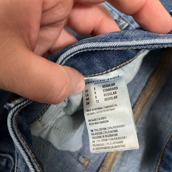 American eagle next level stretch skinny jeans. Size 8 regular! - Picture 3 of 3